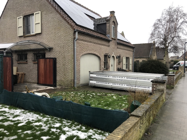 Terras en oprit in gepolierd beton